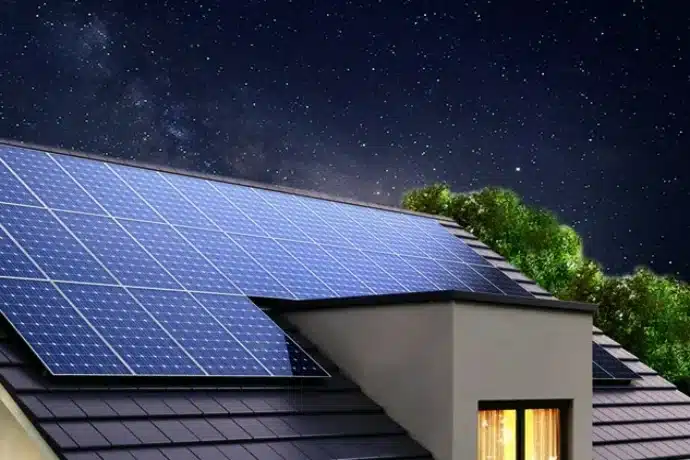 do solar panels stop working at night